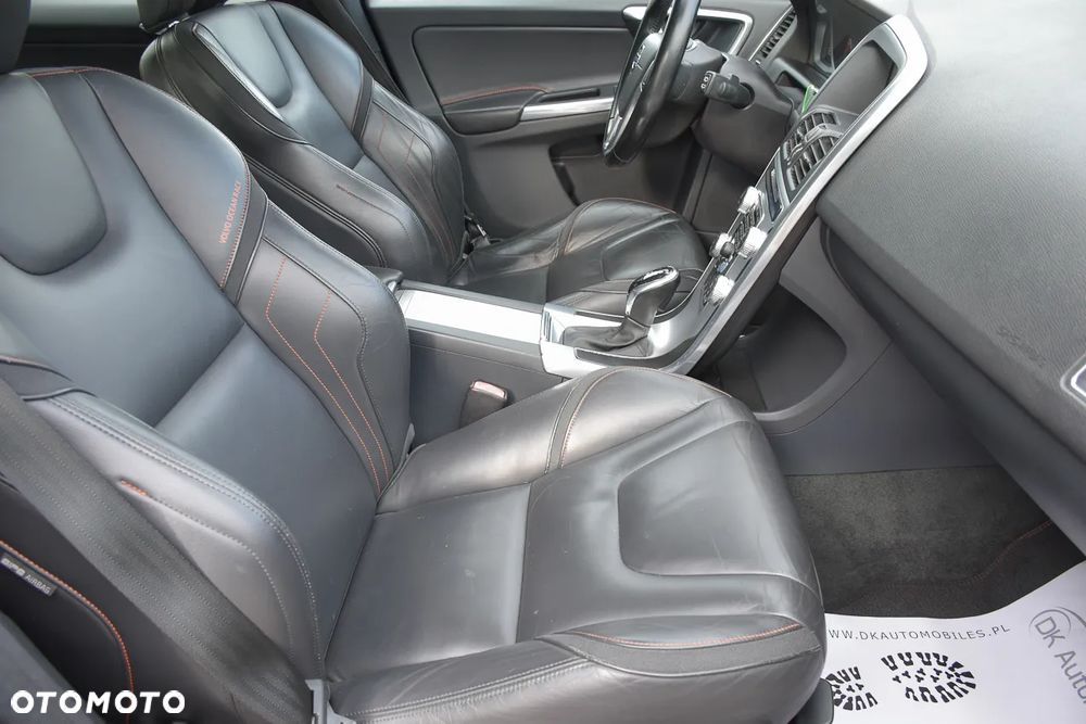 Volvo XC 60 D4 Geartronic Ocean Race - 27
