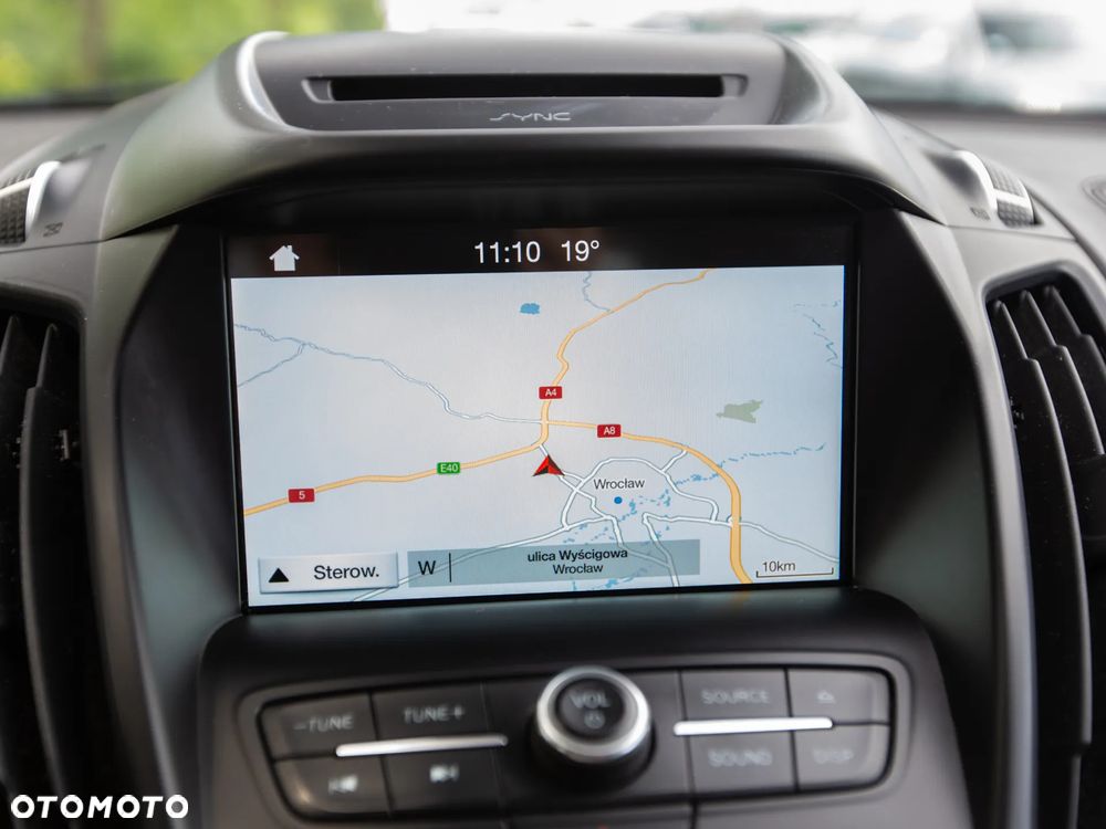 Ford Kuga - 32