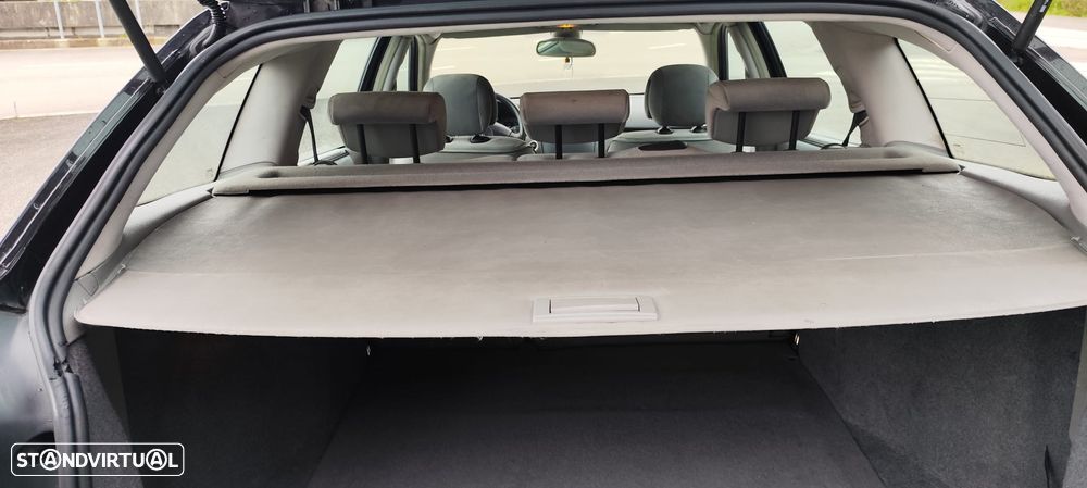 Renault Laguna Break 1.9 dCi Privilège - 11