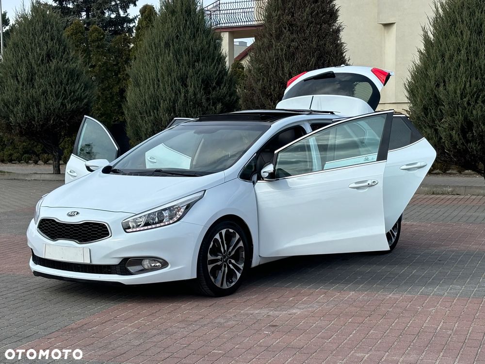 Kia Ceed 1.6 GDI DCT Platinum Edition - 15
