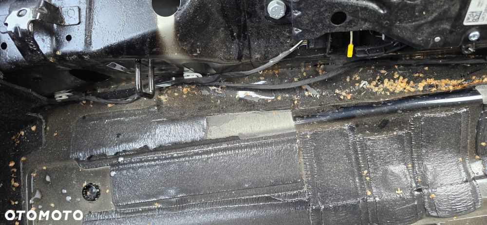 BMW Seria 5 530i - 30