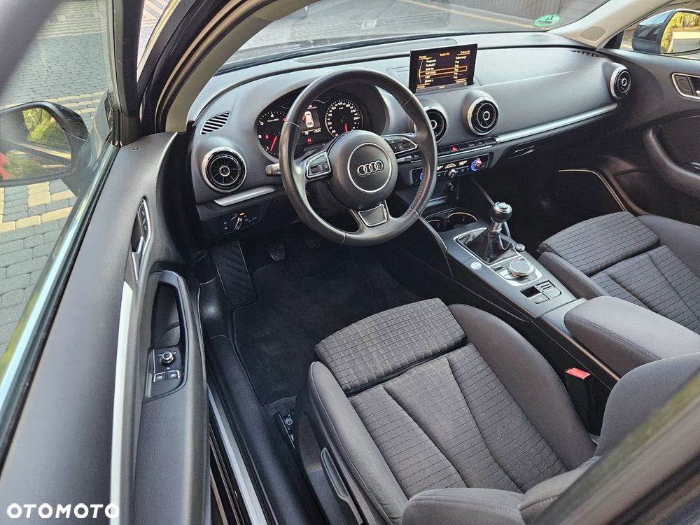 Audi A3 3-drzwiowe 2.0 TDI Attraction - 11