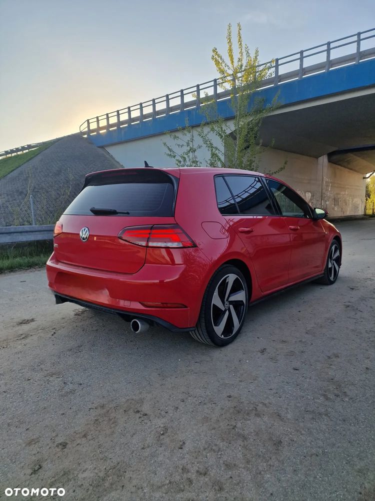 Volkswagen Golf GTI 2.0 TSI OPF DSG Performance - 4