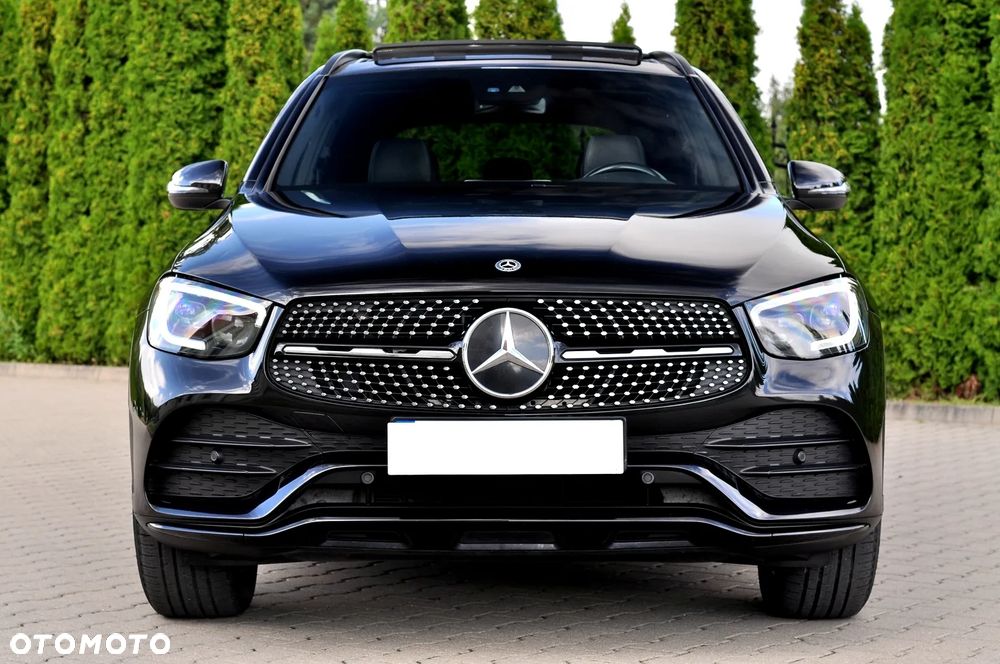 Mercedes-Benz GLC 200 d 4Matic 9G-TRONIC AMG Line - 4
