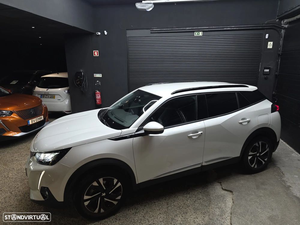 Peugeot e-2008 50 kWh Allure Pack - 5