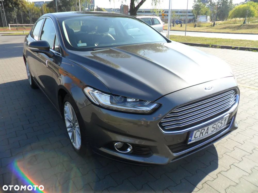 Ford Mondeo 2.0 EcoBoost Titanium - 3