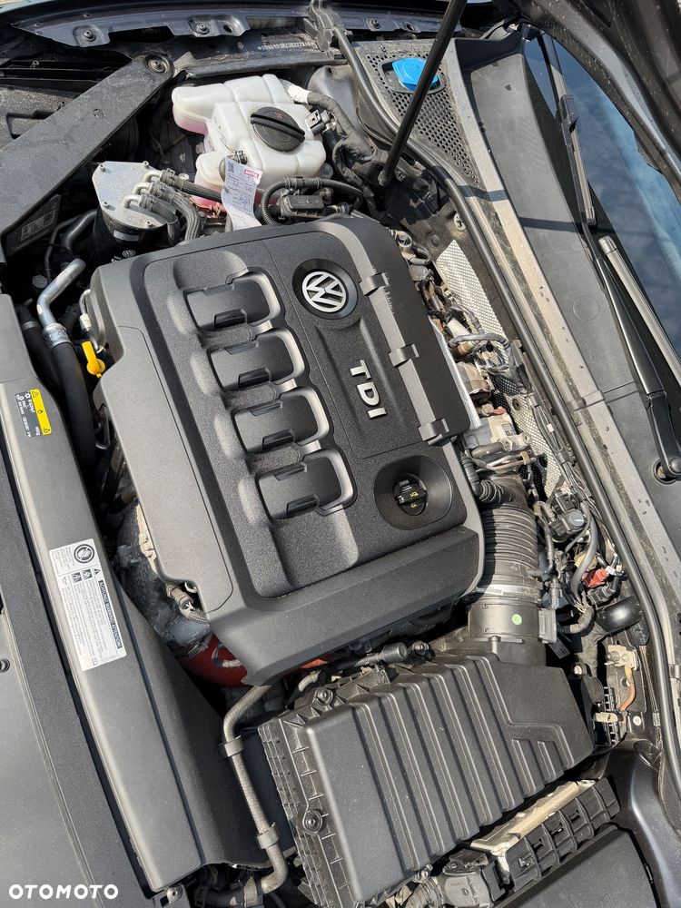 Volkswagen Passat Alltrack - 18