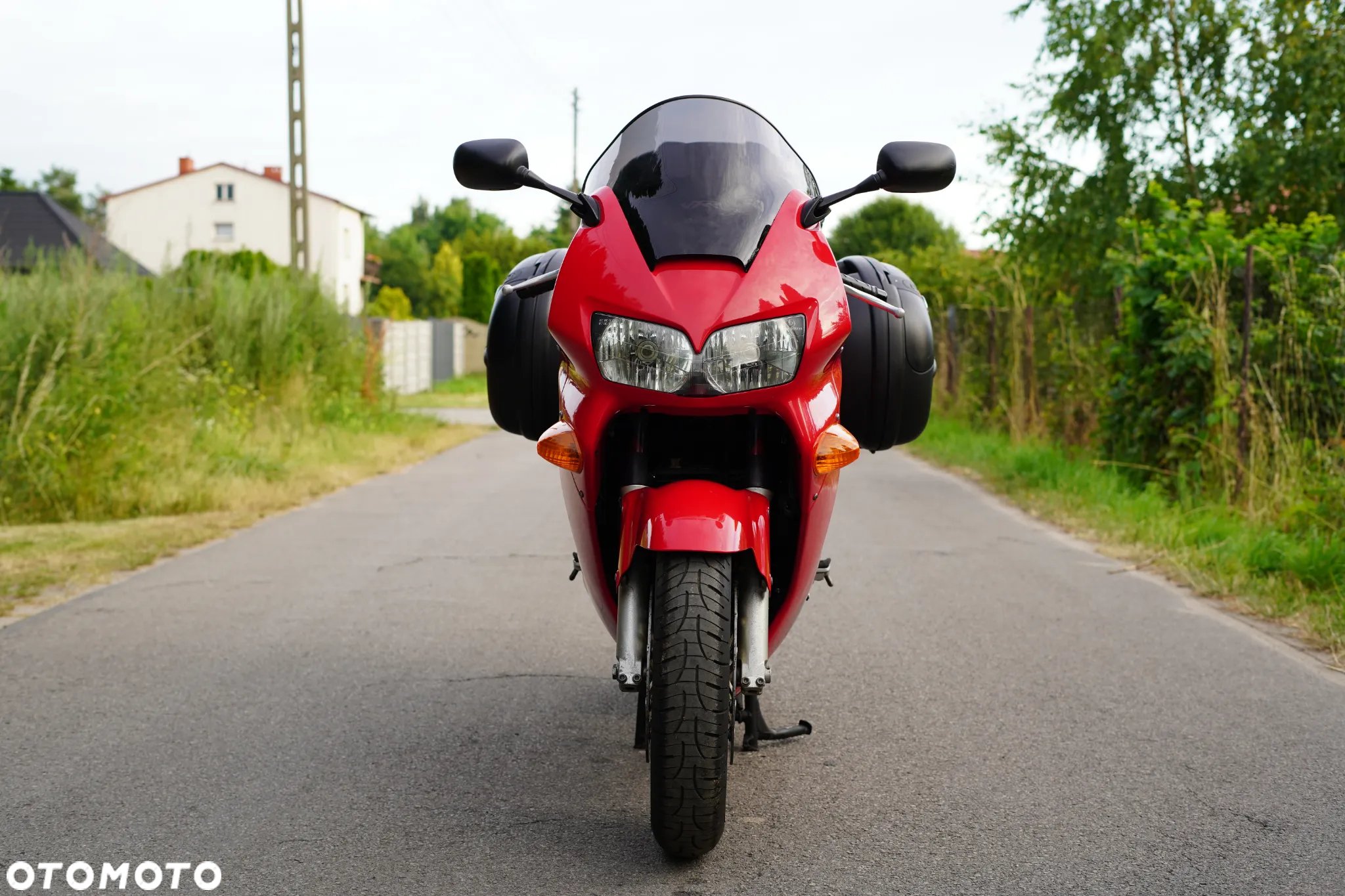 Honda VFR - 9
