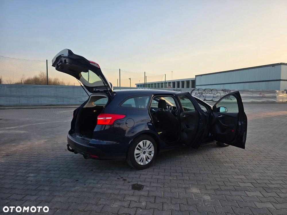 Ford Focus - 11