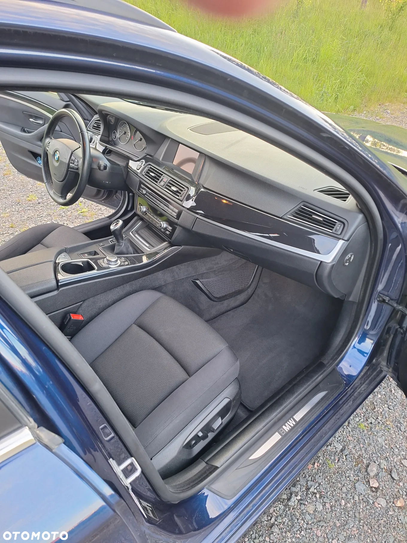 BMW Seria 5 518d - 10