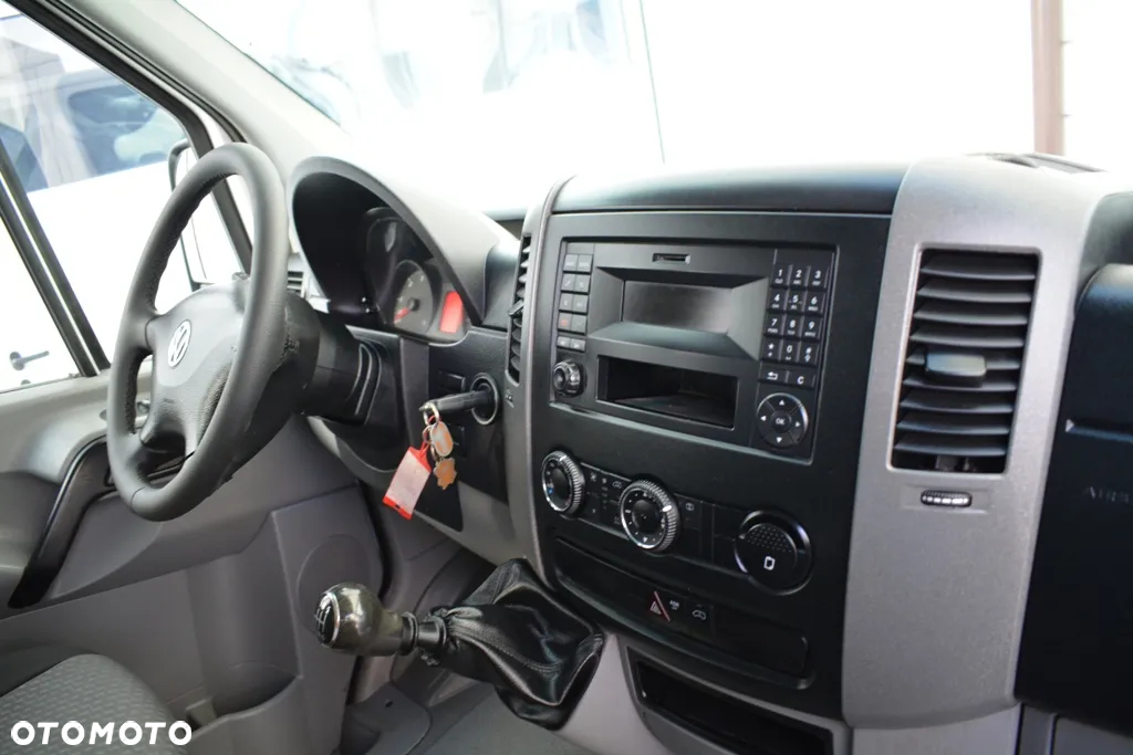 Volkswagen CRAFTER 35 DOKA - 26