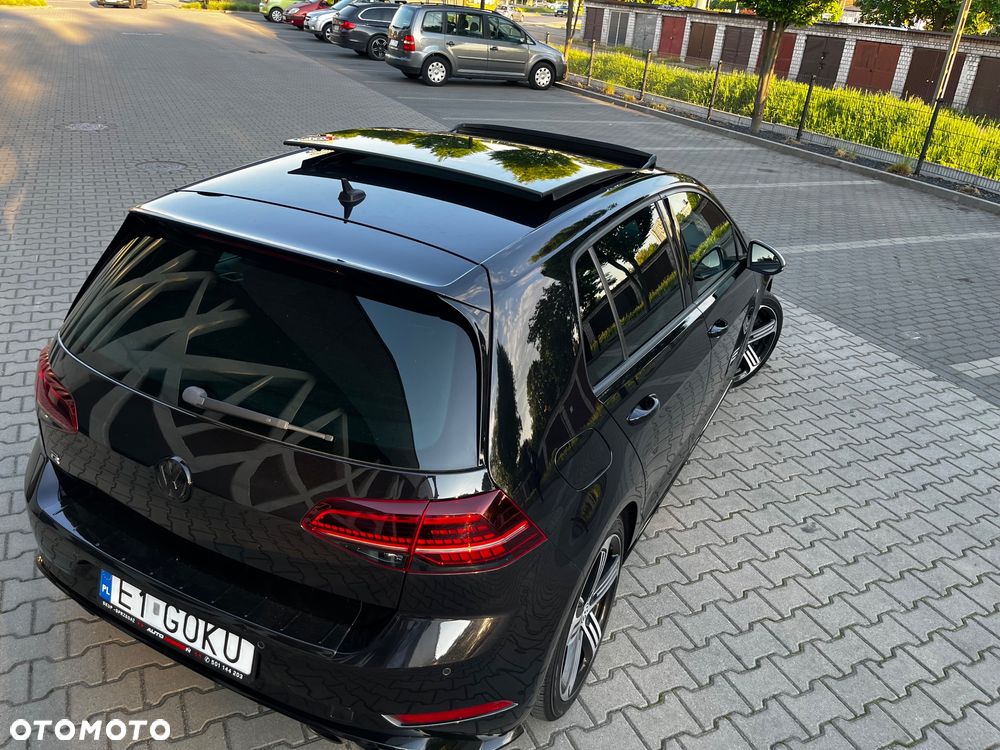 Volkswagen Golf - 15