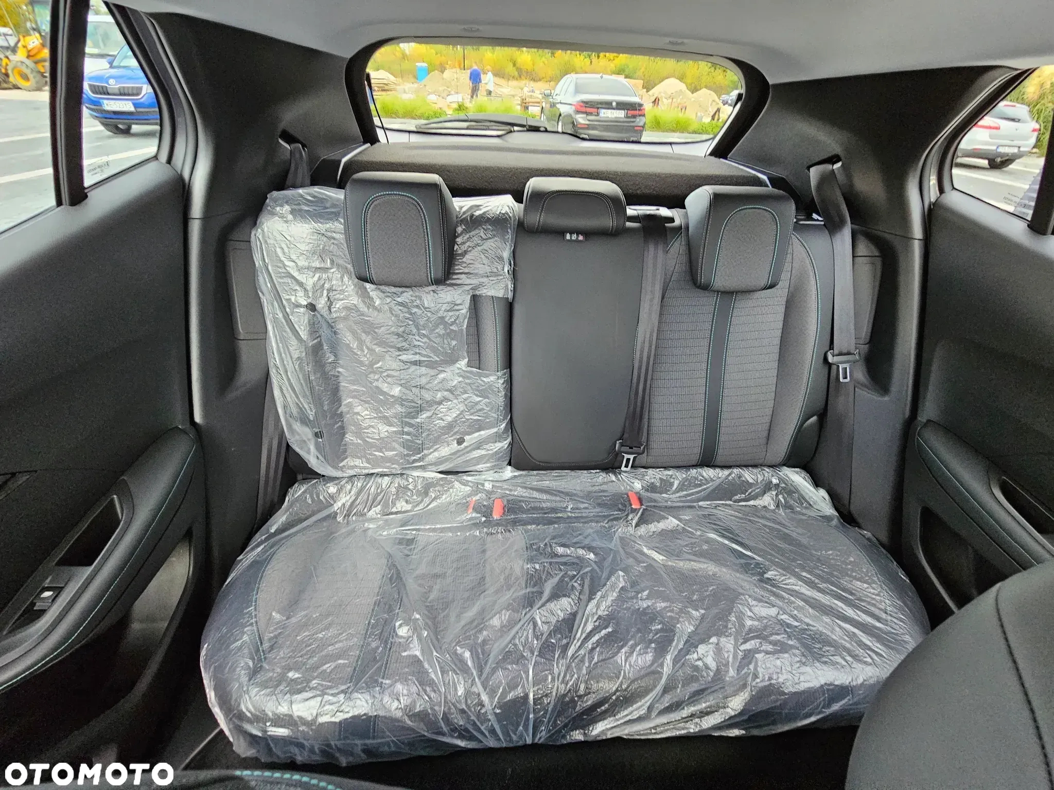 Peugeot 2008 e-2008 Allure Pack - 6