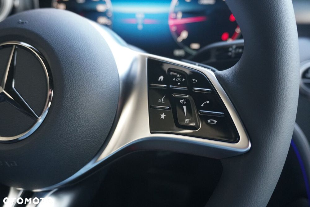 Mercedes-Benz GLC - 8