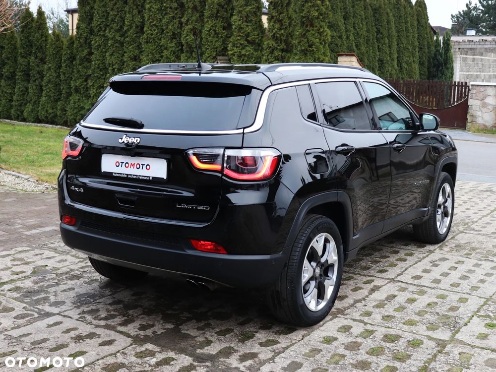 Jeep Compass - 14