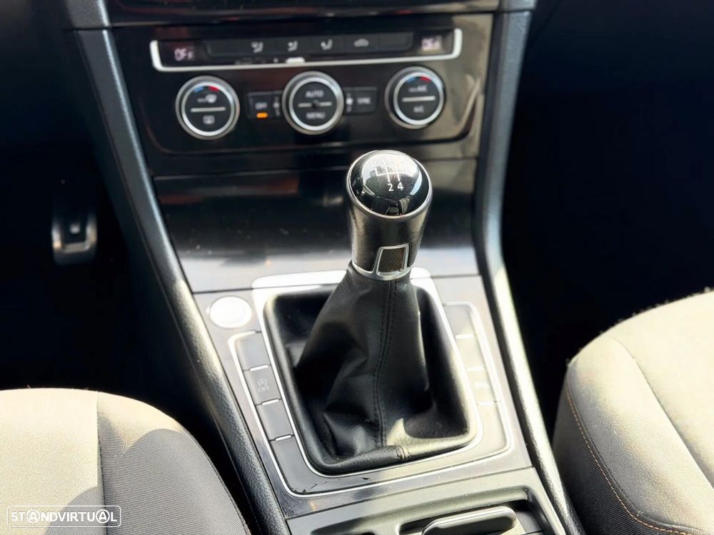 VW Golf 1.6 TDI BlueMotion Allstar - 20