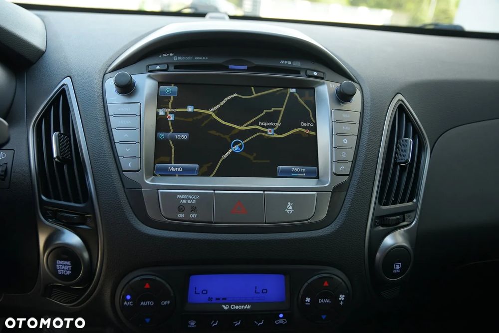 Hyundai ix35 1.6 2WD Fifa World Cup Edition - 36