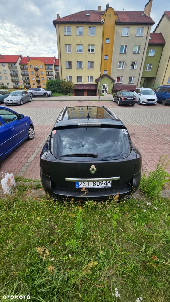Renault Laguna dCi 175 FAP GT - 1
