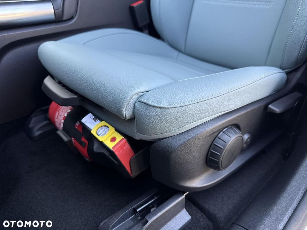 Mercedes-Benz EQA - 14