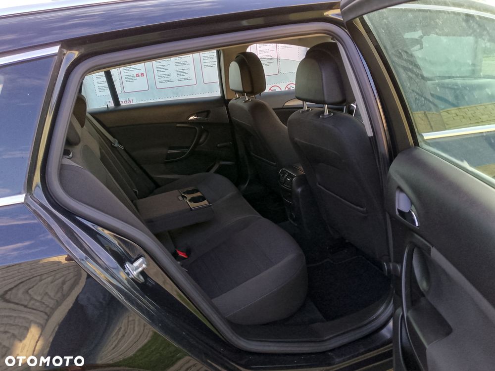 Opel Insignia 2.0 CDTI Sports Tourer - 16
