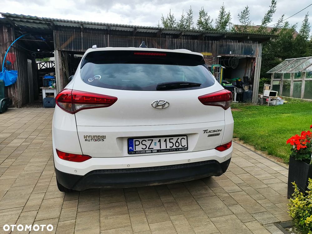 Hyundai Tucson 1.7 CRDI BlueDrive Comfort 2WD DCT - 3