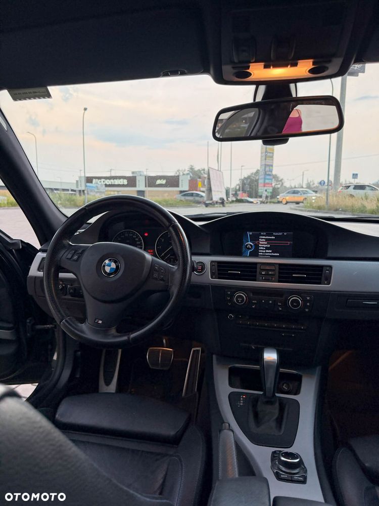 BMW Seria 3 318i Edition Sport - 13