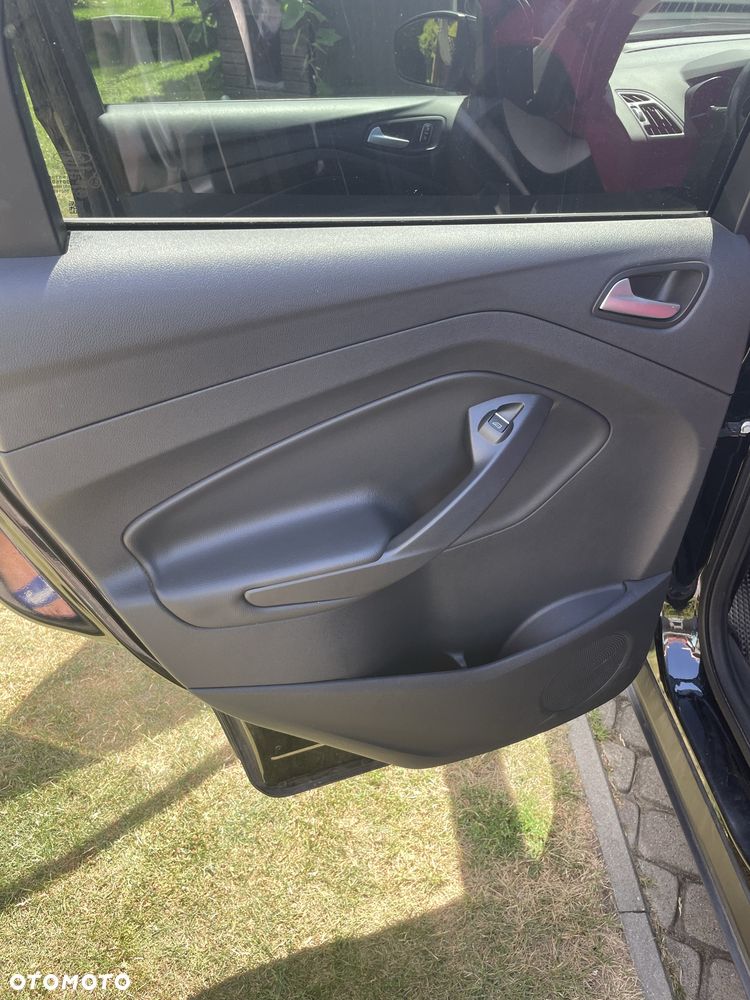 Ford Kuga - 7