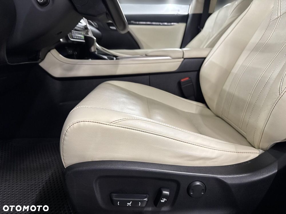 Lexus RX 450h Prestige MY19 - 18