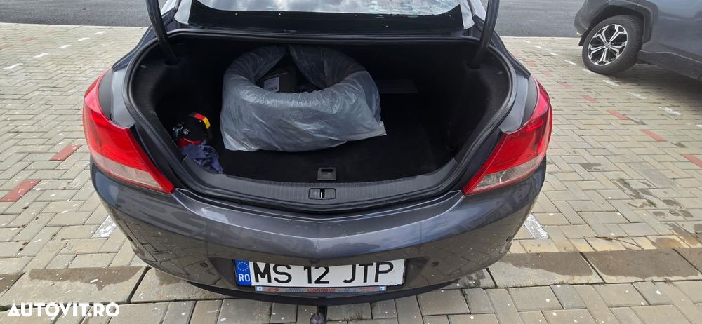 Opel Insignia 1.8 VVA - 11