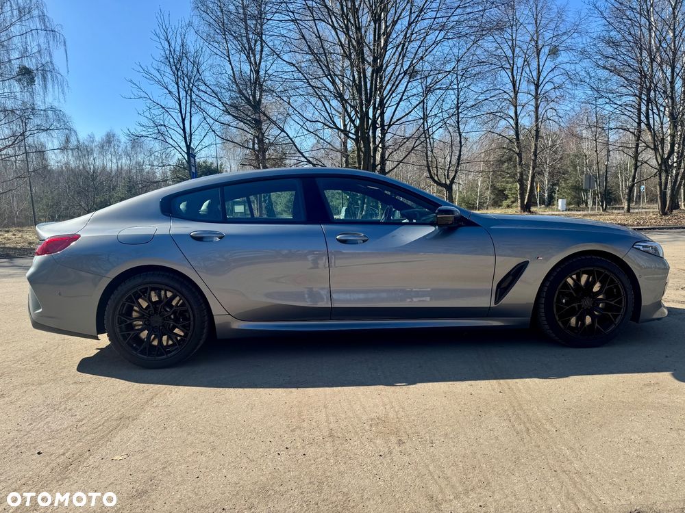 BMW Seria 8 - 13