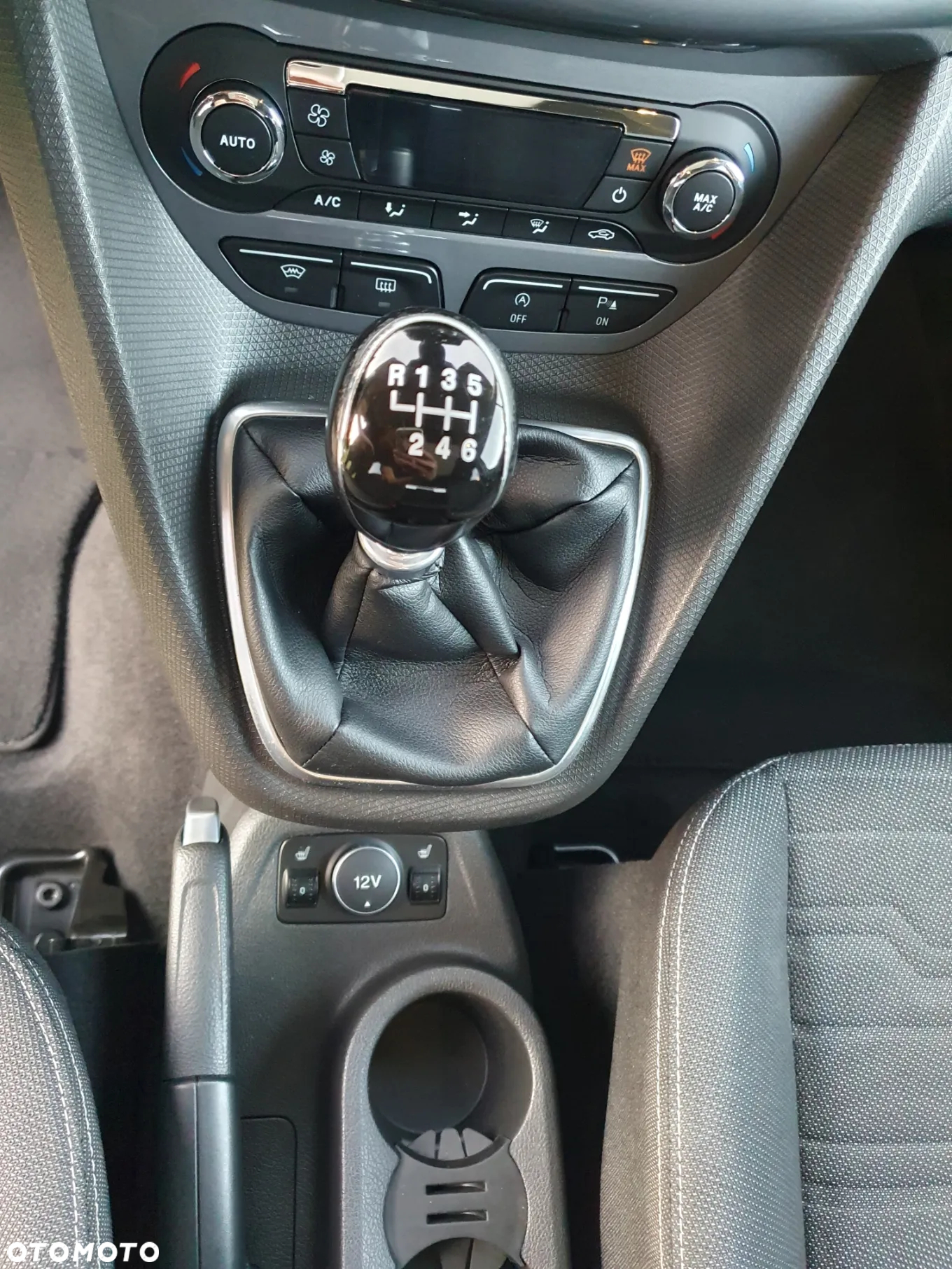 Ford Tourneo Connect Grand 1.5 EcoBlue Start/Stop Titanium - 10