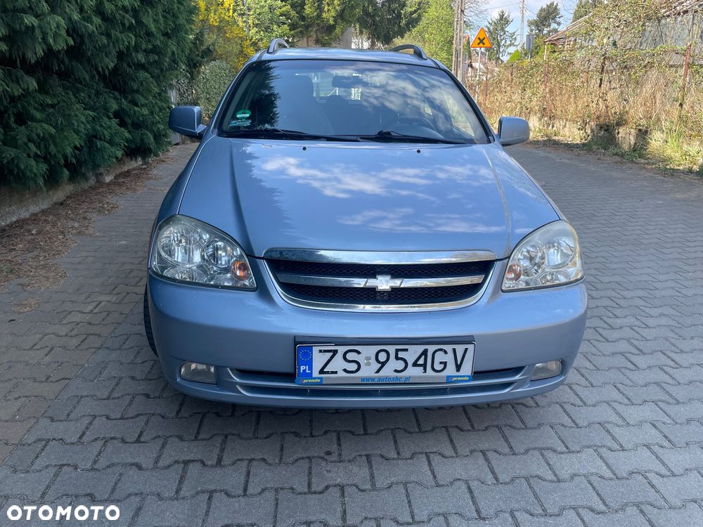 Chevrolet Nubira - 5