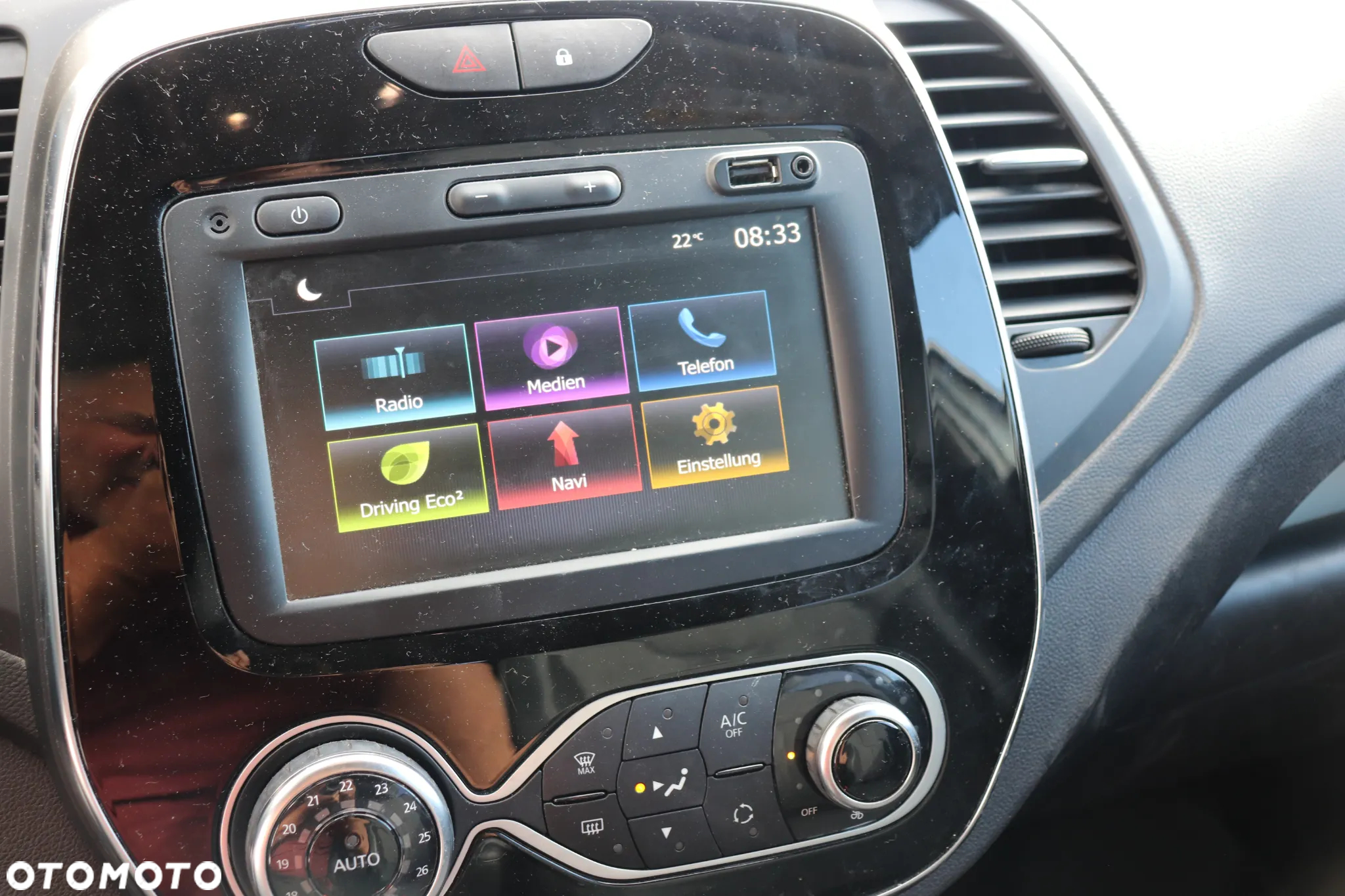 Renault Captur - 17