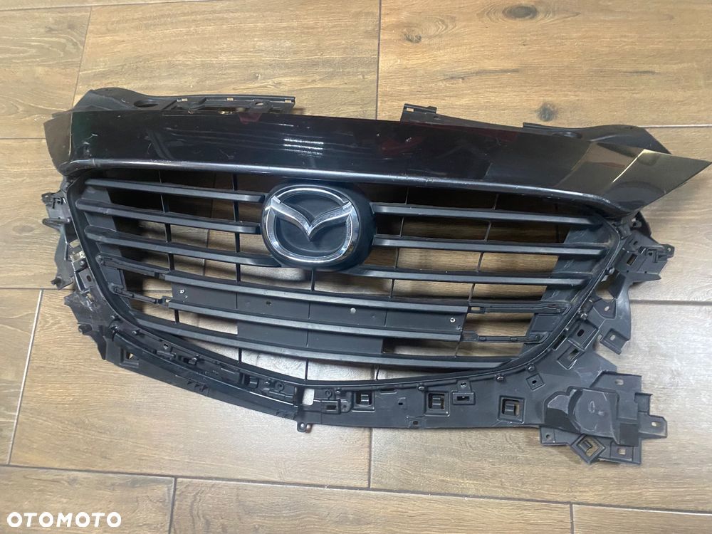 MAZDA3 LIFT  17-18 ATRAPA GRILL  BANE-50712 ORG.