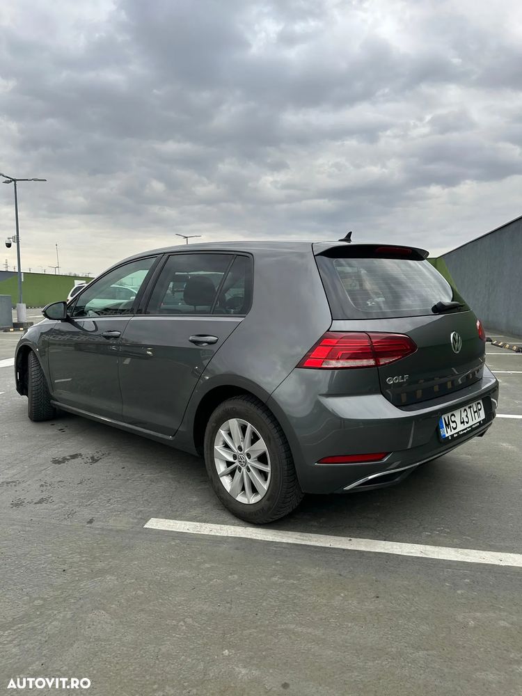 Volkswagen Golf 1.6 TDI DSG Comfortline - 3