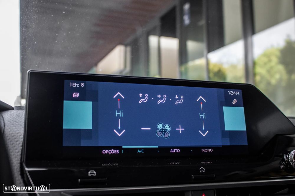 Citroën e-C4 50 kWh Shine - 43