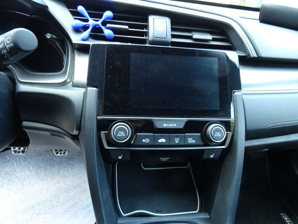 Honda Civic 1.0 i-VTEC Turbo Executive - 27