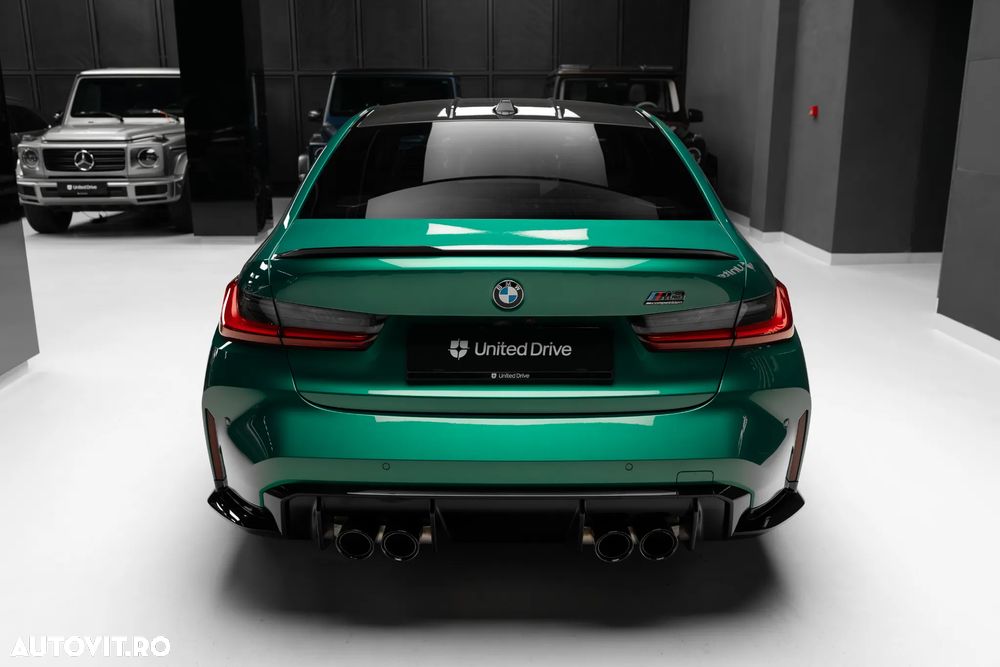 BMW M3 Competition M xDrive - 38