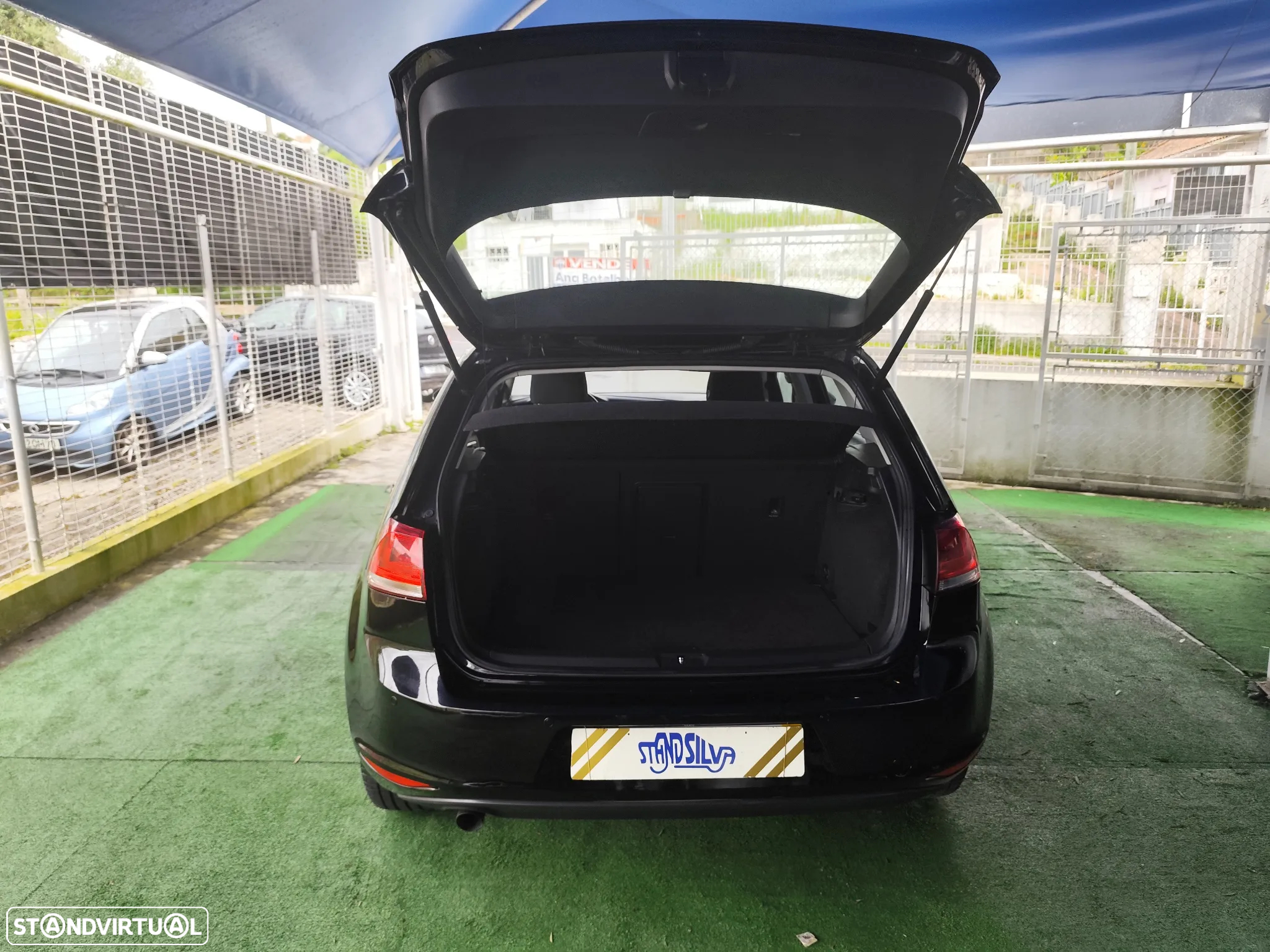 VW Golf 1.6 TDi Confortline - 42