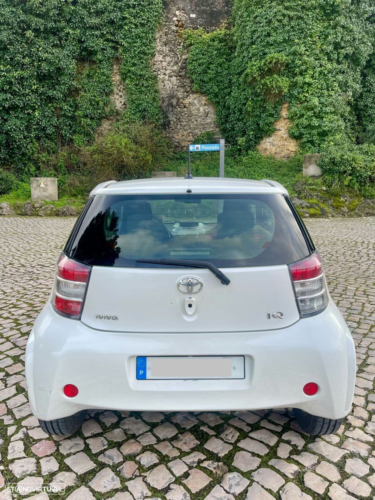 Toyota iQ 1.4 D-4D - 5