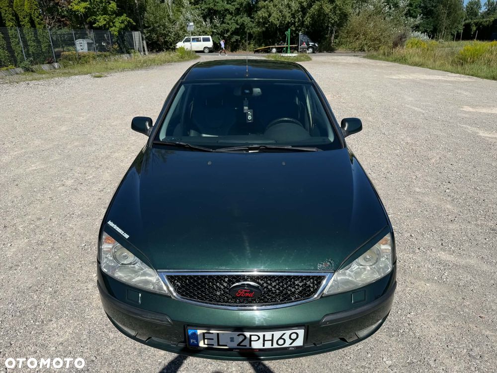 Ford Mondeo 2.0 Ghia - 5