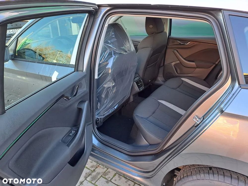 Skoda Scala 1.5 TSI Edition 130 DSG - 6