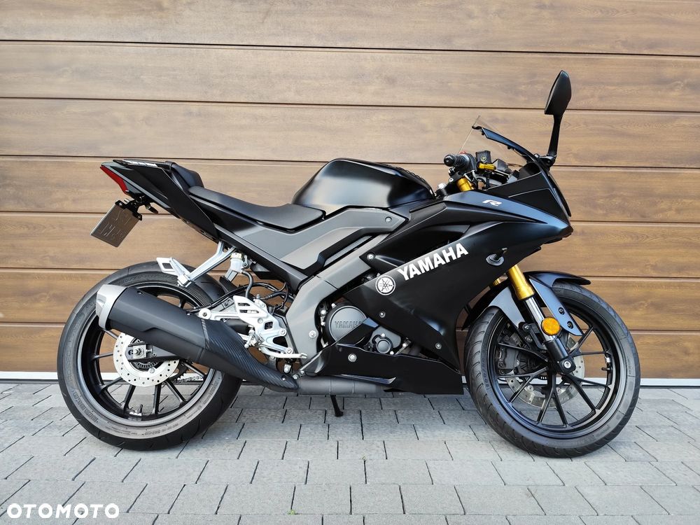 Yamaha YZF - 3