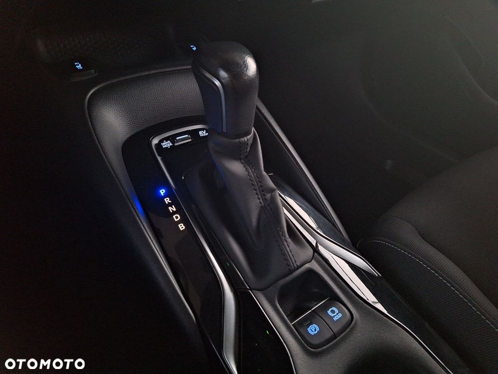 Toyota Corolla 1.8 Hybrid Comfort - 24