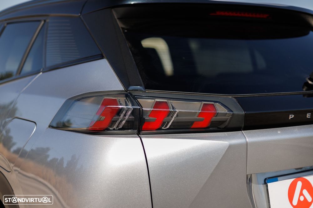 Peugeot 2008 1.5 BlueHDi GT - 17