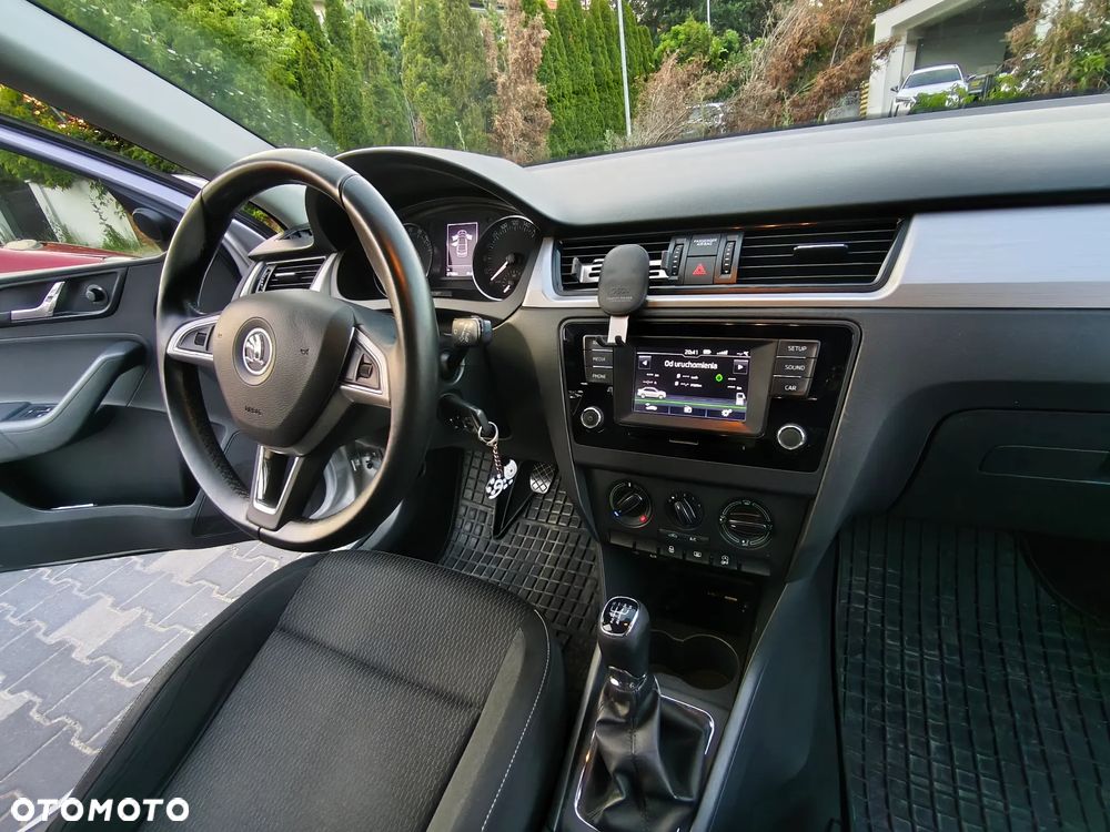 Skoda RAPID 1.6 TDI Ambition - 7