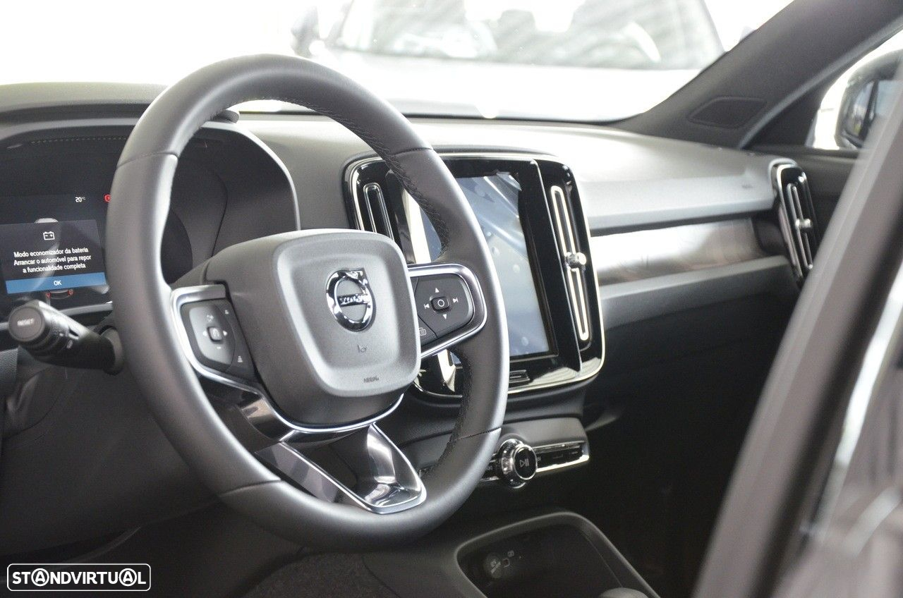 Volvo EX40 82 kWh Single Motor Extended Range Core - 7