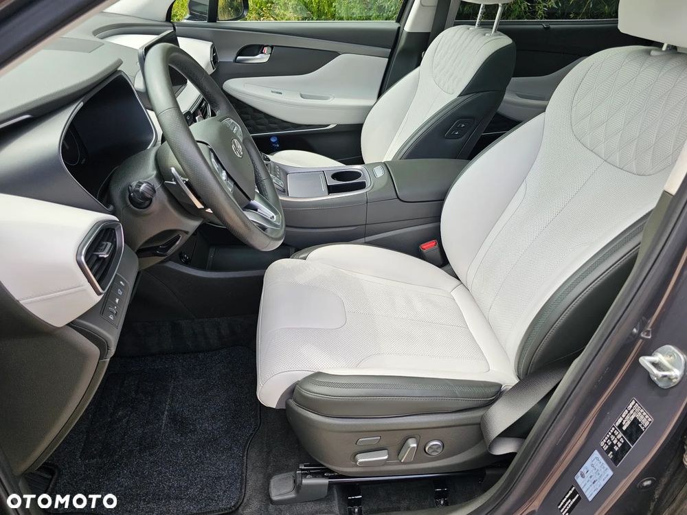 Hyundai Santa Fe 1.6 T-GDI HEV Executive 4WD - 11