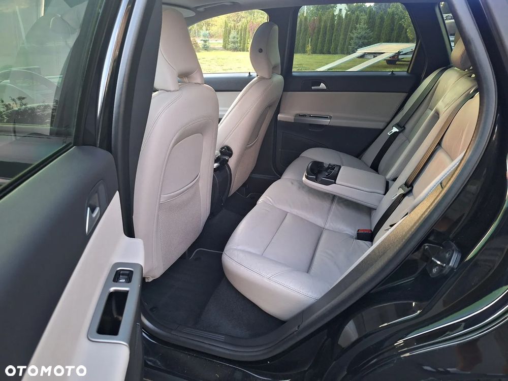 Volvo V50 1.8 Summum - 19