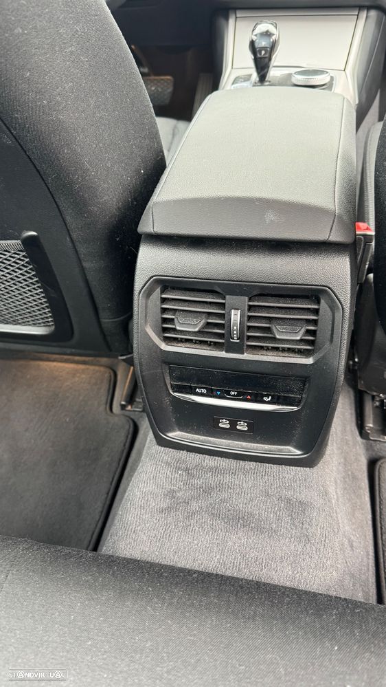 BMW 330 e Corporate Edition Auto - 15